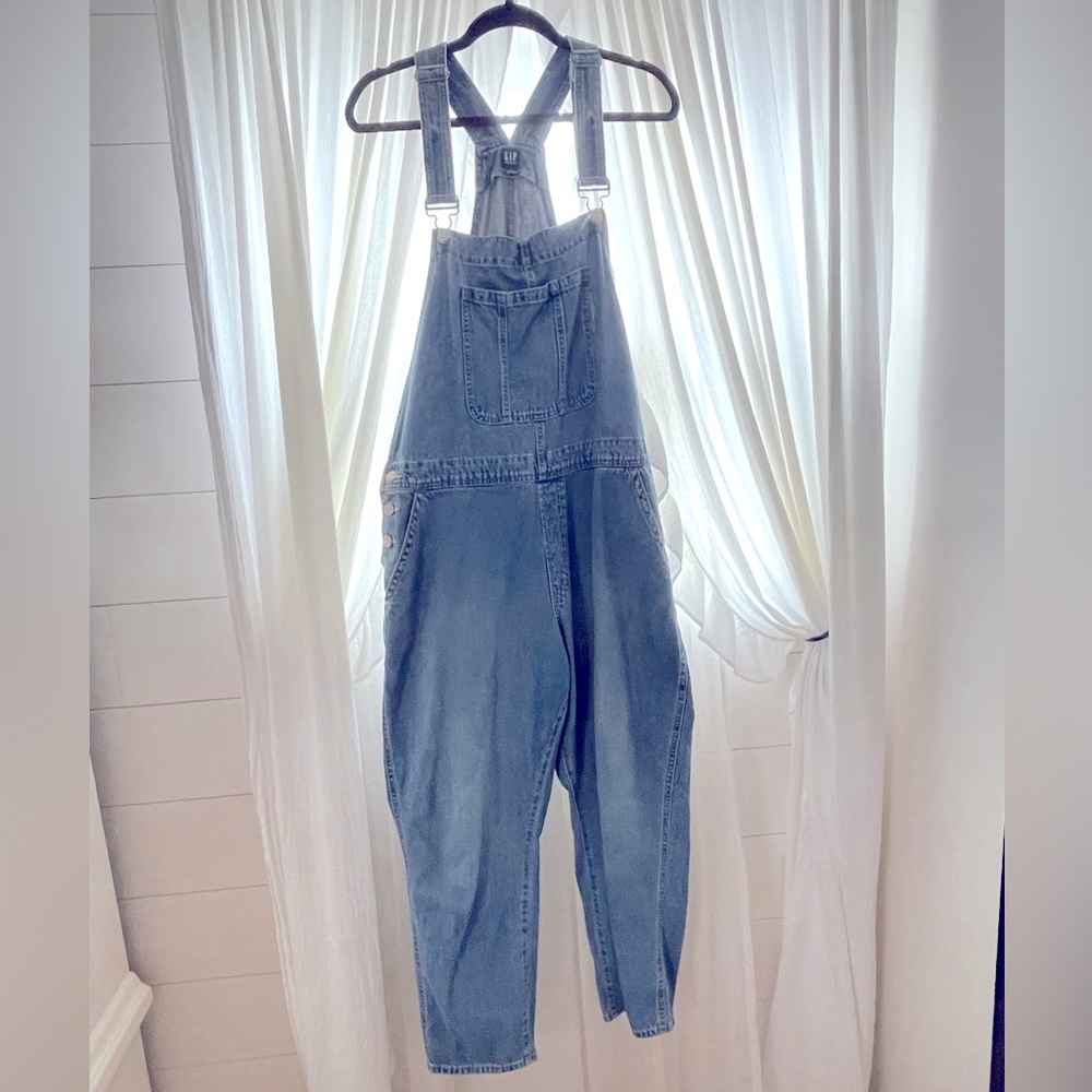 Gap Women's XL Overalls